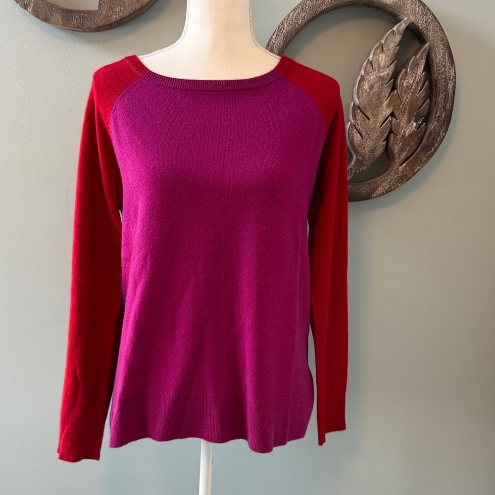 Neiman Marcus Red, Magenta & Purple Cashmere Sweater size XL